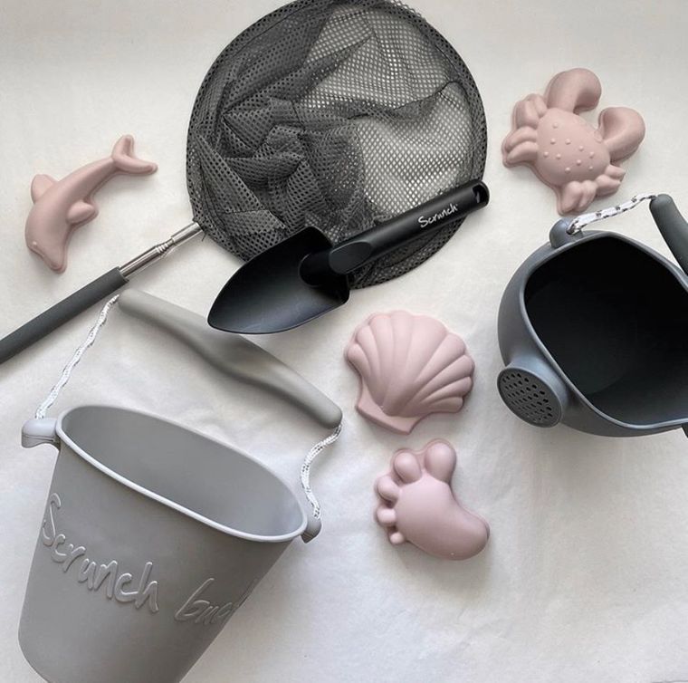 Scrunch, Bucket, wiaderko, konewka, błękitne