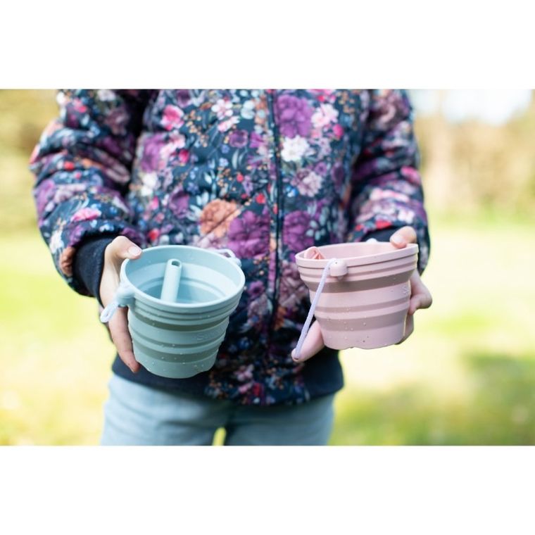 Scrunch, silikonowe wiaderko z łopatką, granatowe