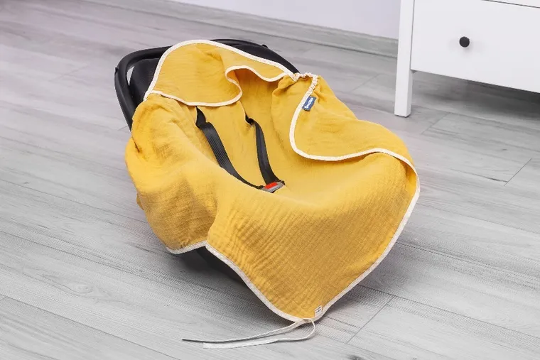 Sensillo, otulacz muślinowy do fotelika samochodowego, musztardowy, 120-120 cm