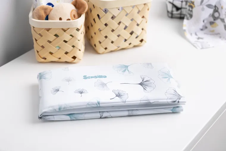 Sensillo, przewijak - mata turystyczna, nadruk botanical, niebieski