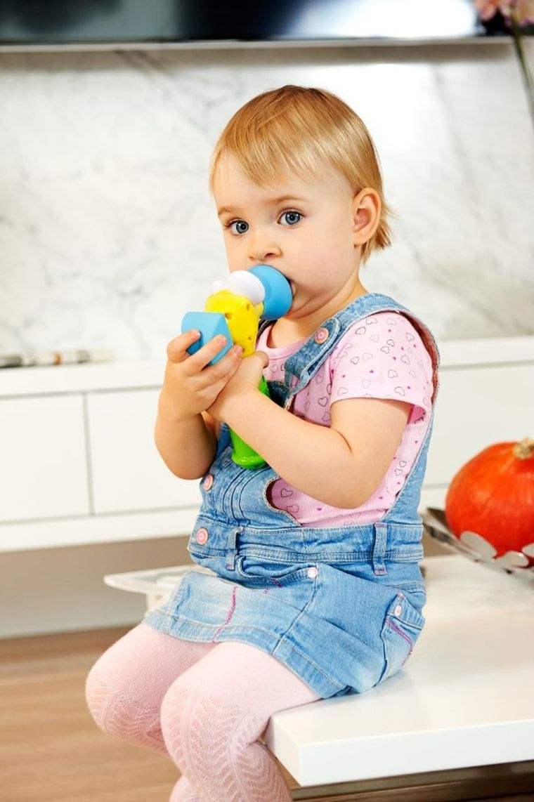 Silly Sam, Młoteczek, zabawka interaktywna