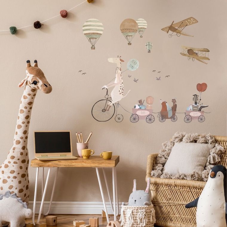 Sipo, naklejki na ścianę do pokoju dziecięcego, Żyrafa i zwierzątka na rowerze