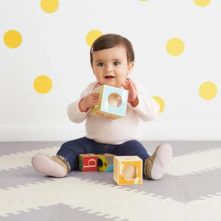 Skip Hop, Playspot, mata piankowa Geo, szaro-kremowa