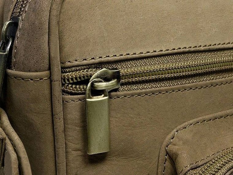 Skórzana saszetka do ręki, Always Wild