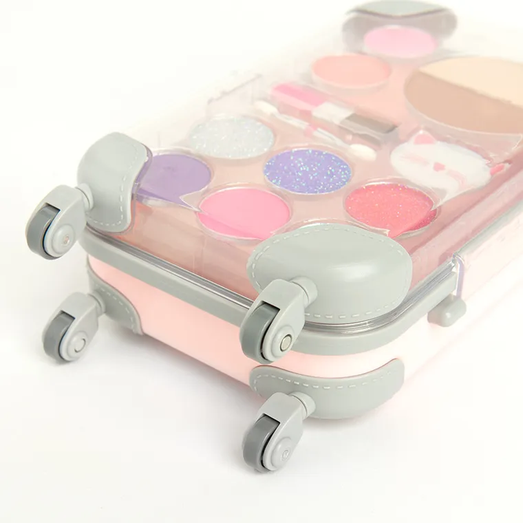 Smiki, Glow Girl, zestaw kosmetyków do makijażu w walizce