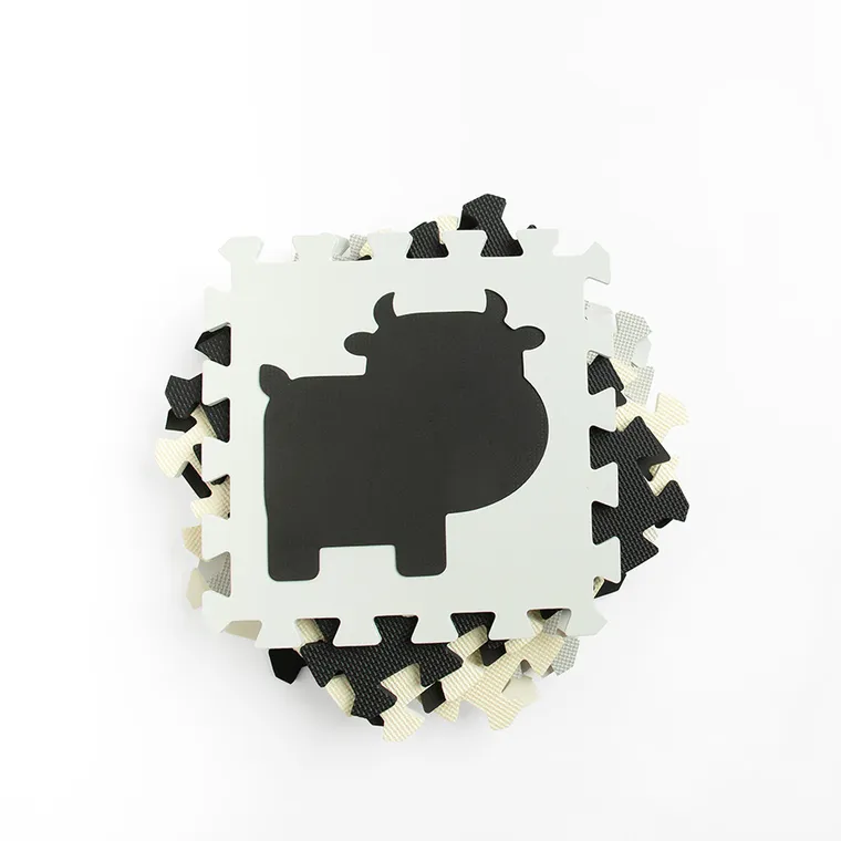 Smiki, kontrastowa mata piankowa, zwierzęta, 9 elementów