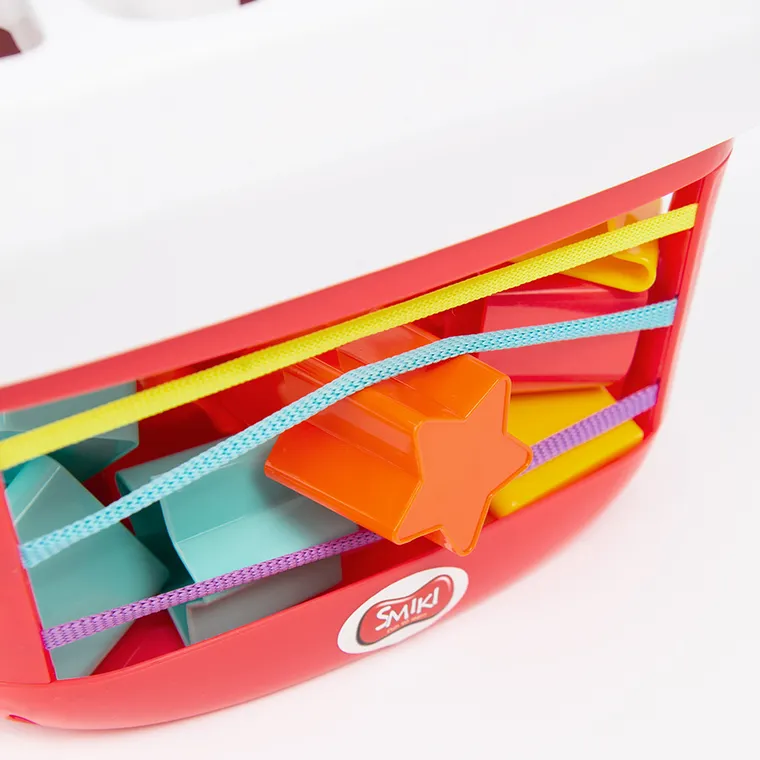 Smiki, Kształty i litery, wiaderko z sorterem, zabawka niemowlęca