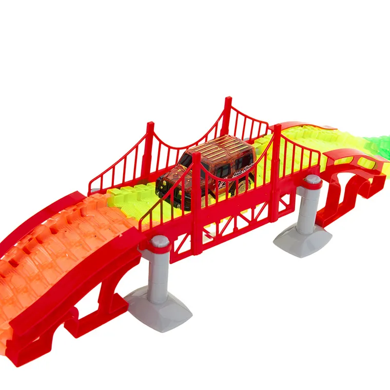 Smiki, Magic Tracks, elastyczny tor samochodowy z pojazdem, 528 elementów