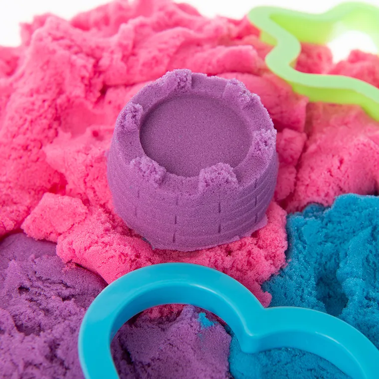 Smiki, Magiczny piasek, masa plastyczna