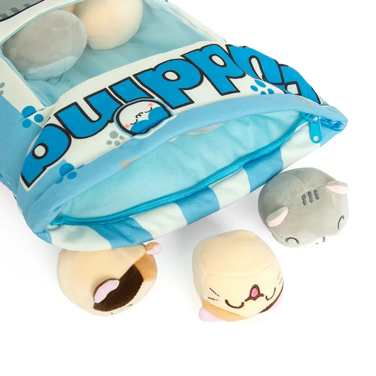 Smiki, poduszka z kotkami, 8 maskotek