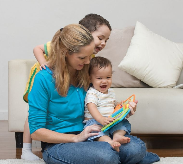 Smily Play, Poczytaj mi, zabawka interaktywna