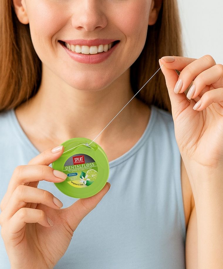 Splat, Professional Dental Floss, nić dentystyczna o smaku bergamotki i limonki, 30 ml