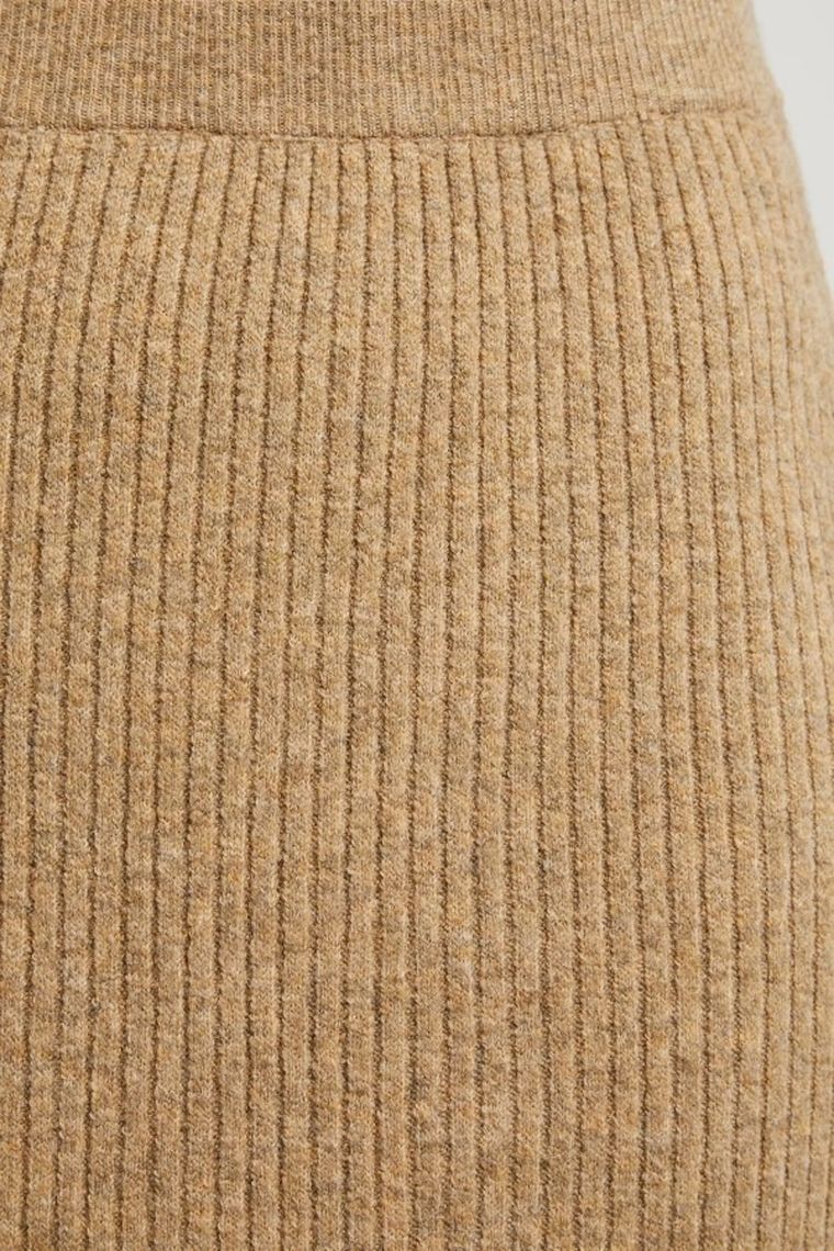 Spódnica damska, beżowa, Moodo