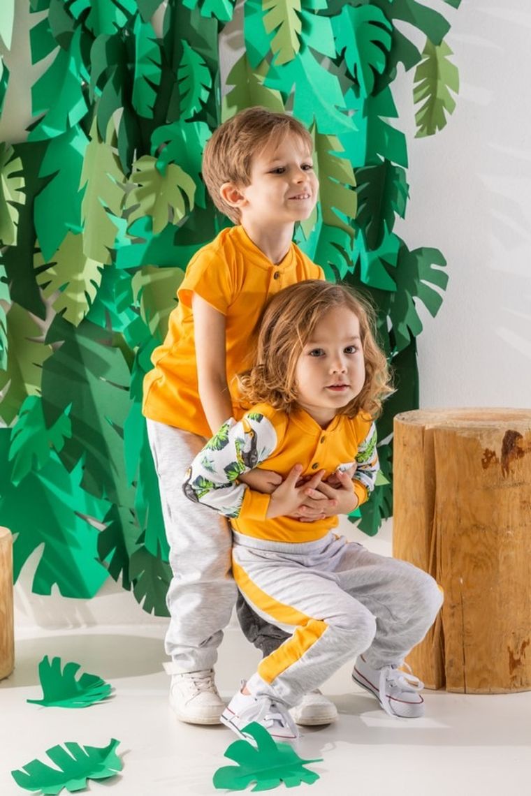 Spodnie dresowe chłopięce, szare, Nicol