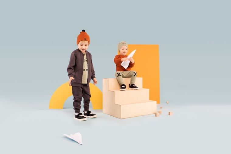 Spodnie dresowe chłopięce, zielone, Olivier, Pinokio