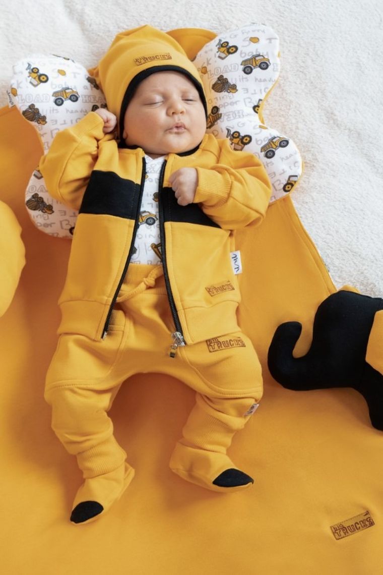 Spodnie dresowe chłopięce, żółte, Nicol