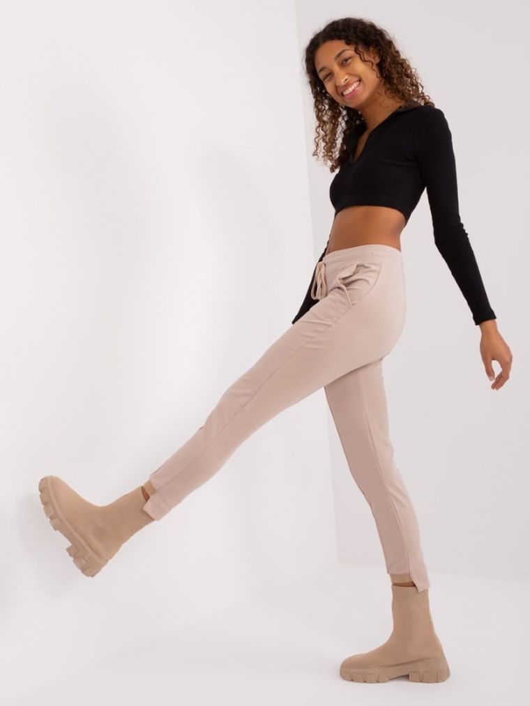 Spodnie dresowe damskie, beżowe, Relevance