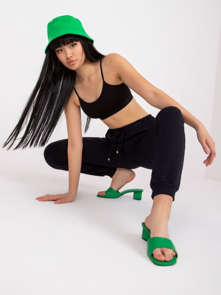 Spodnie dresowe damskie, granatowe, Basic Feel Good