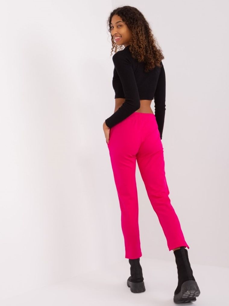 Spodnie dresowe damskie, różowe, Relevance