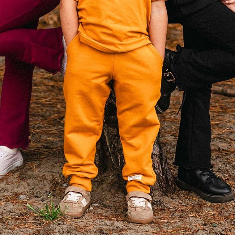 Spodnie dresowe dziecięce, musztardowe, Eevi