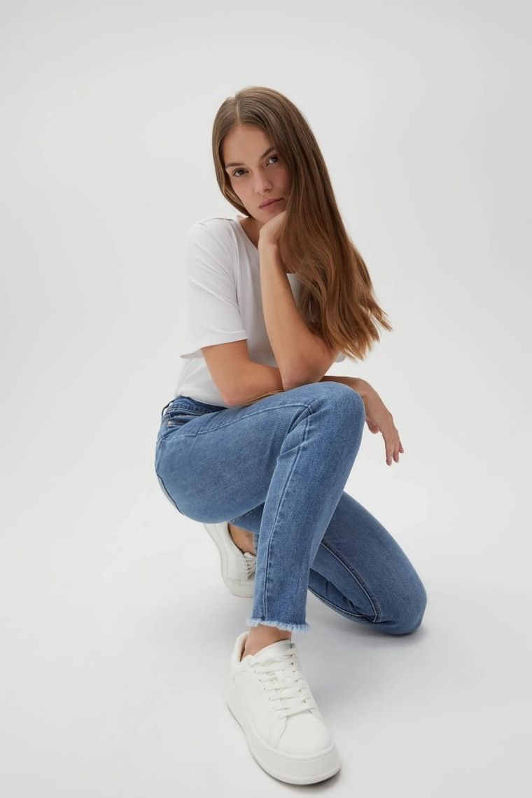 Spodnie jeansowe damskie, niebieskie, Moodo