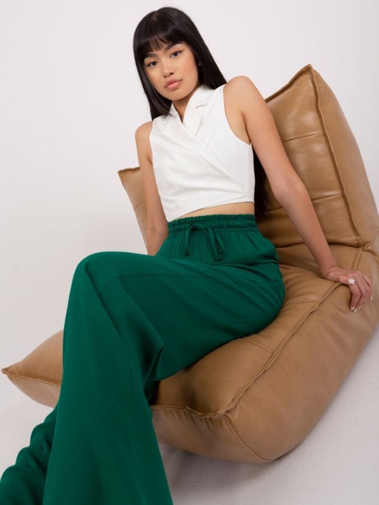 Spodnie materiałowe damskie, zielone, Lakerta