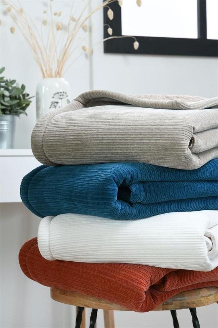 Stof, Clayton, pluszowy koc z barankiem, 130×160 cm