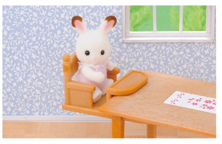 Sylvanian Families, zestaw do jadalni, stół i krzesła, 4506