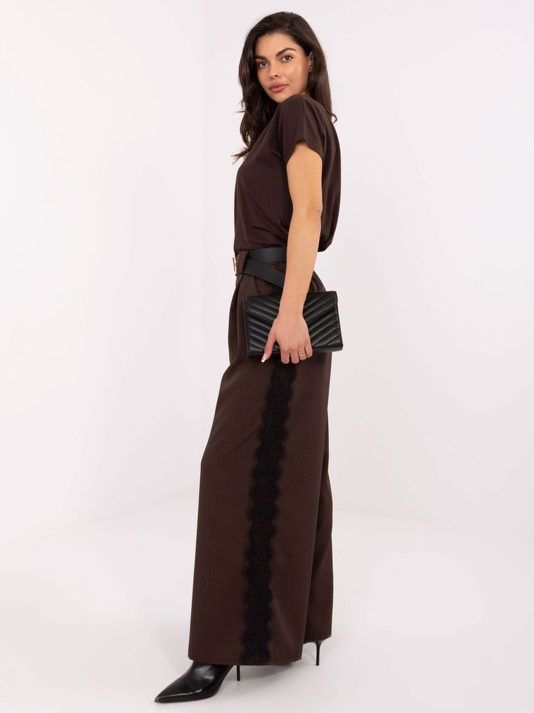 T-shirt damski, brązowy, Basic Feel Good