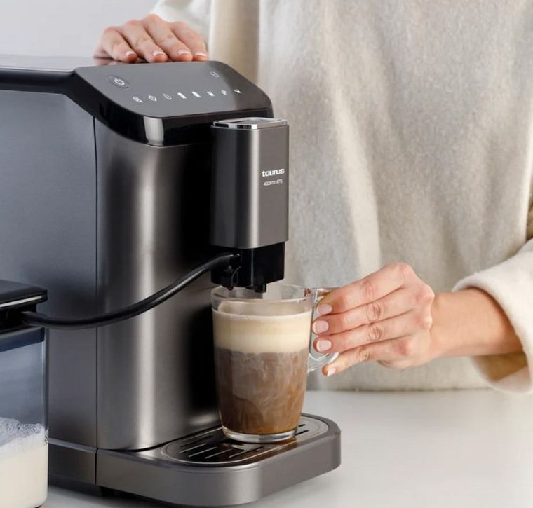 Taurus, ekspres ciśnieniowy, Accento Latte, 20 bar, White Coffee