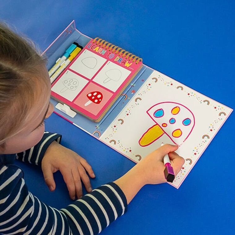 Tęczowe Wróżki. Zestaw do nauki rysowania