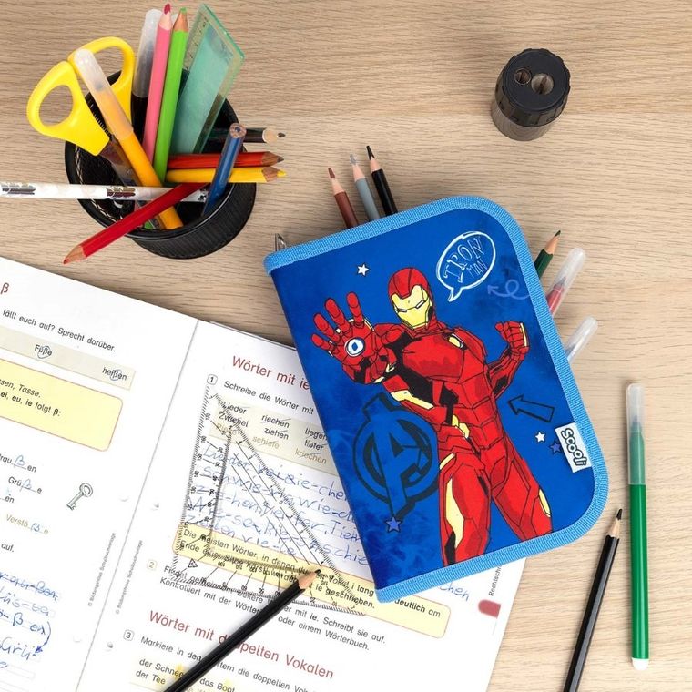 The Avengers, piórnik z wyposażeniem