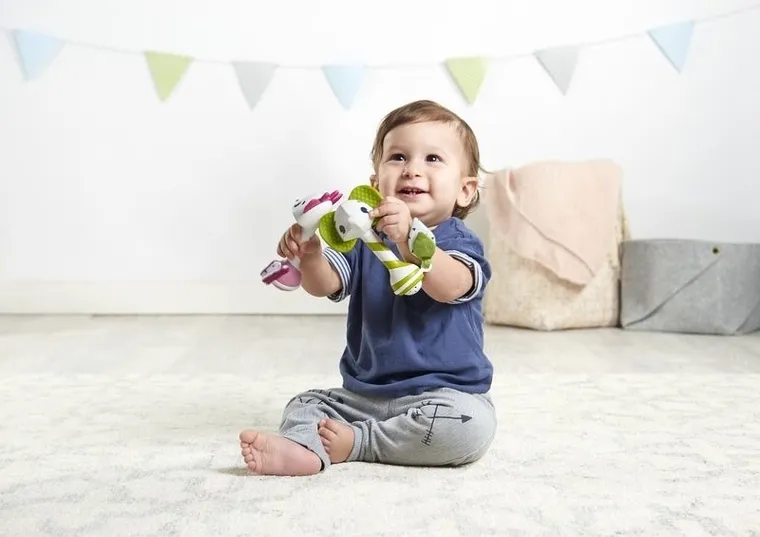 Tiny Love, Tiny Smarts, Sarenka Florence, grzechotka gryzak