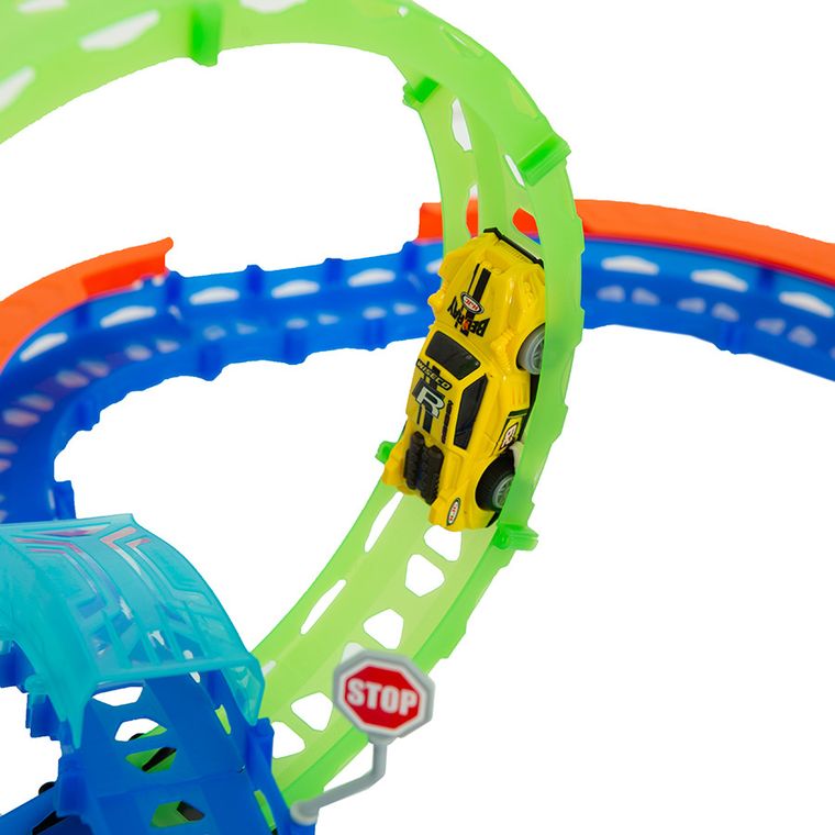 Tor wyścigowy, świecący w ciemności, zestaw z samochodem