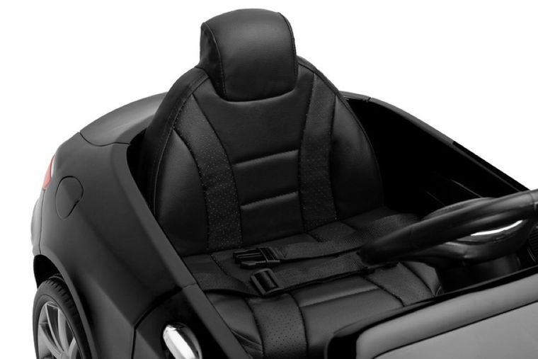 Toyz, Mercedes-Benz AMG S63, pojazd na akumulator, czarny