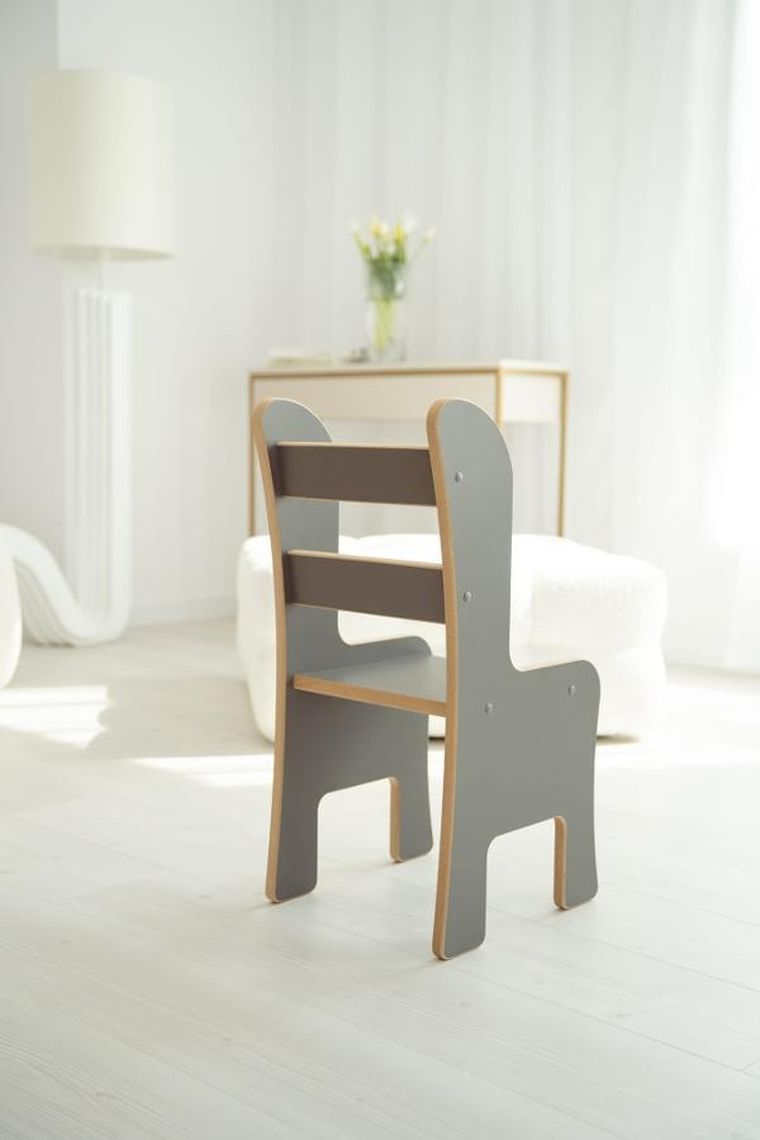 tupti.wood, krzesełko dla dziecka, szare