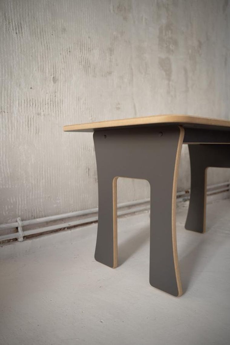 tupti.wood, stolik + krzesełko, szare