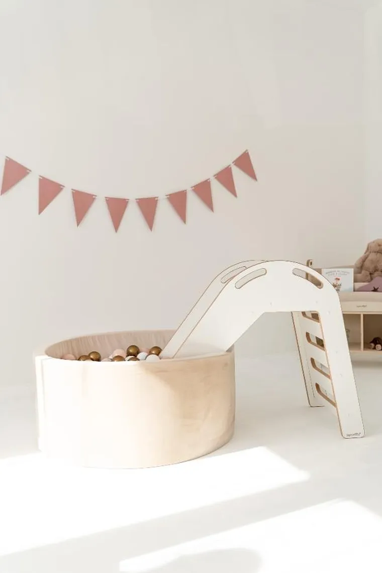 tupti.wood, zjeżdżalnia do suchego basenu