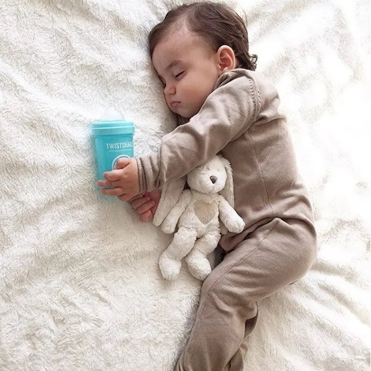 Twistshake, butelka antykolkowa, 180 ml, pastelowa niebieska