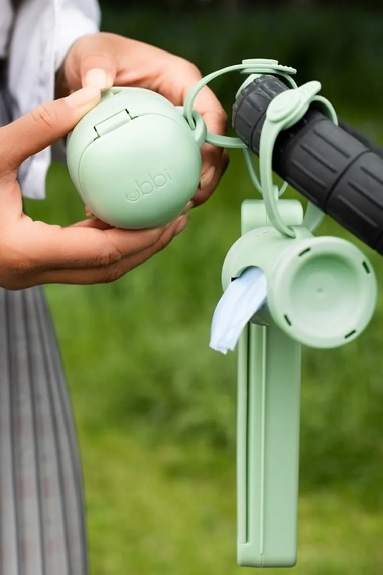 Ubbi, dwukomorowy pojemnik na smoczek, Sage