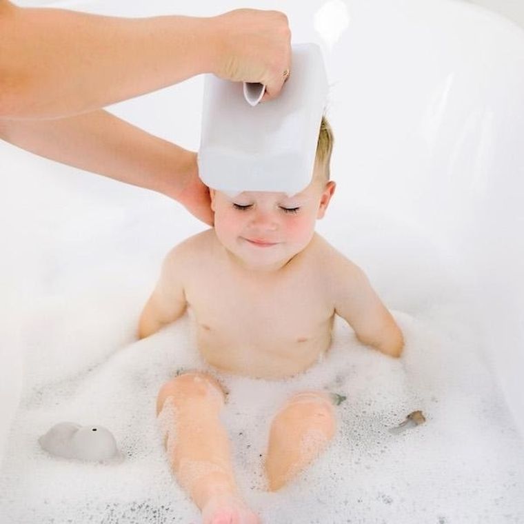 Ubbi, kubek do mycia głowy