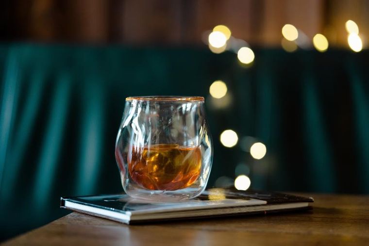 Vialli Design, Enzo, szklanka do whisky z podwójną ścianką, 320 ml