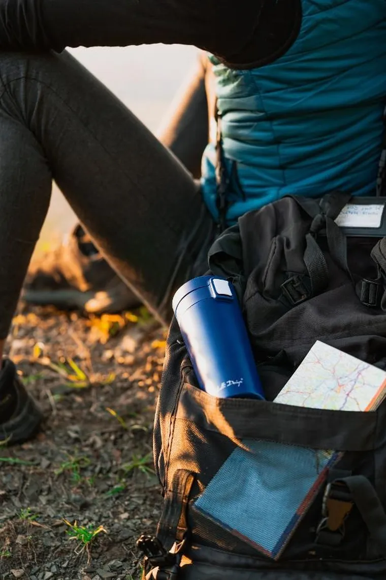 Vialli Design, Fuori, kubek termiczny, granatowy, 400 ml