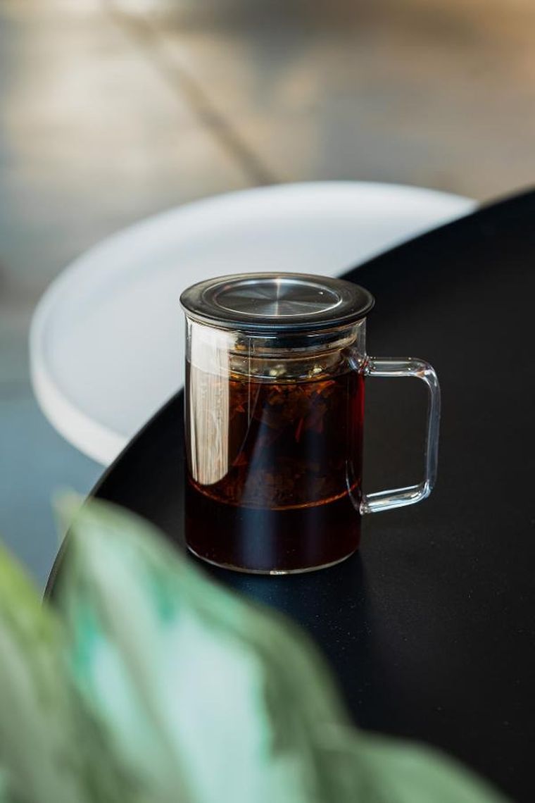 Vialli Design, szklanka z zaparzaczem, Diva, 300 ml