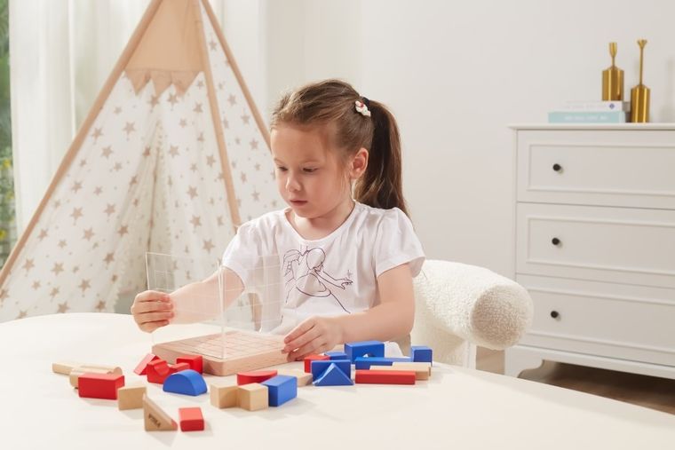 Viga, budowanie 3D, gra edukacyjna