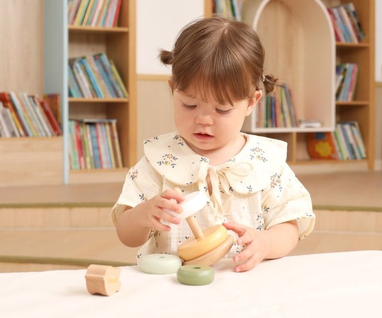 Viga, PolarB, drewniana wieża do układania, Ptaszek