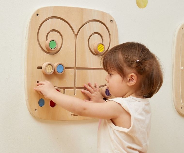 Viga, tablica manipulacyjna, kolorowe ścieżki