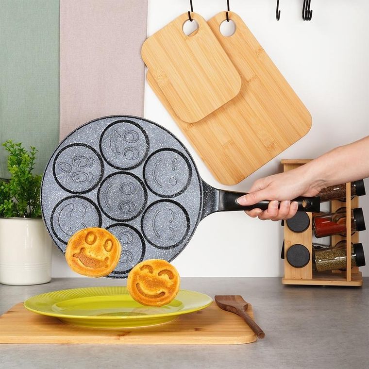 Vilde, Basic Line, patelnia do jajek, granitowa, 7 otworów, 26 cm