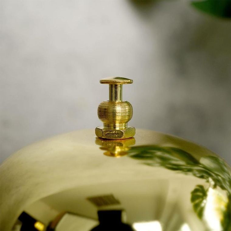 Vilde, dzwonek stołowy recepcyjny ręczny, metalowy, złoty, 8.5-6 cm