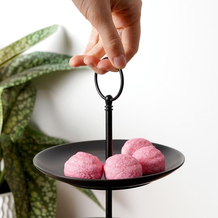 Vilde, patera porcelanowa, czarna, 3-piętrowa, 34 cm